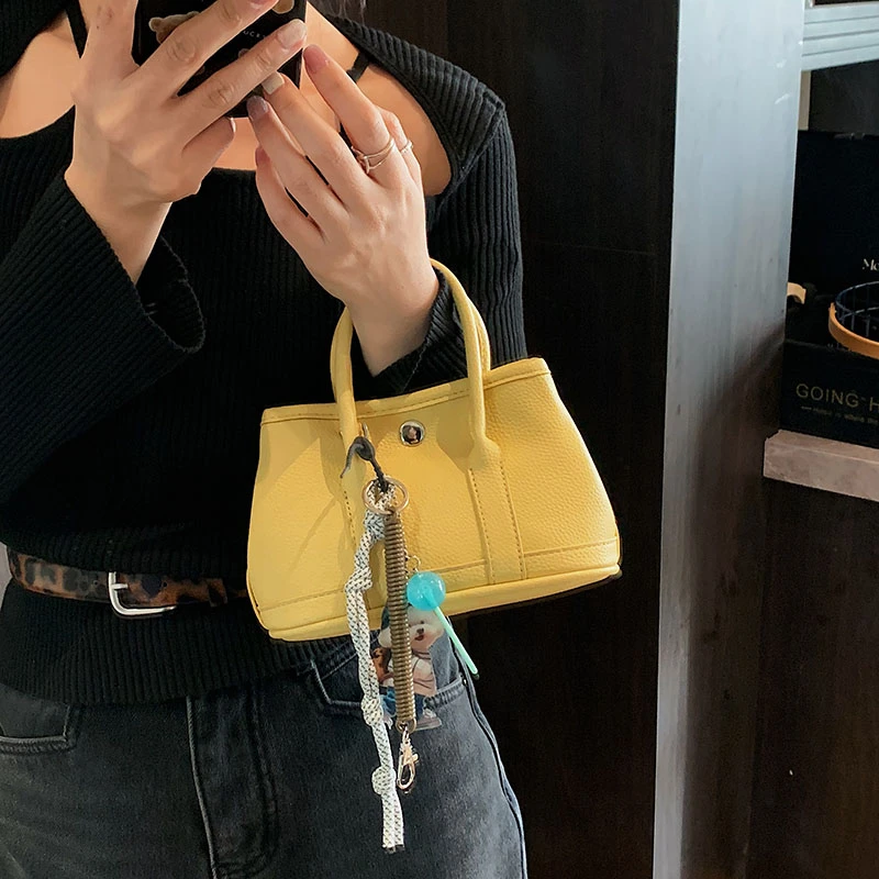 PARACVTOU/帕卡图田园风爆款时尚百搭小鸡黄妈咪包洋气单肩斜挎包