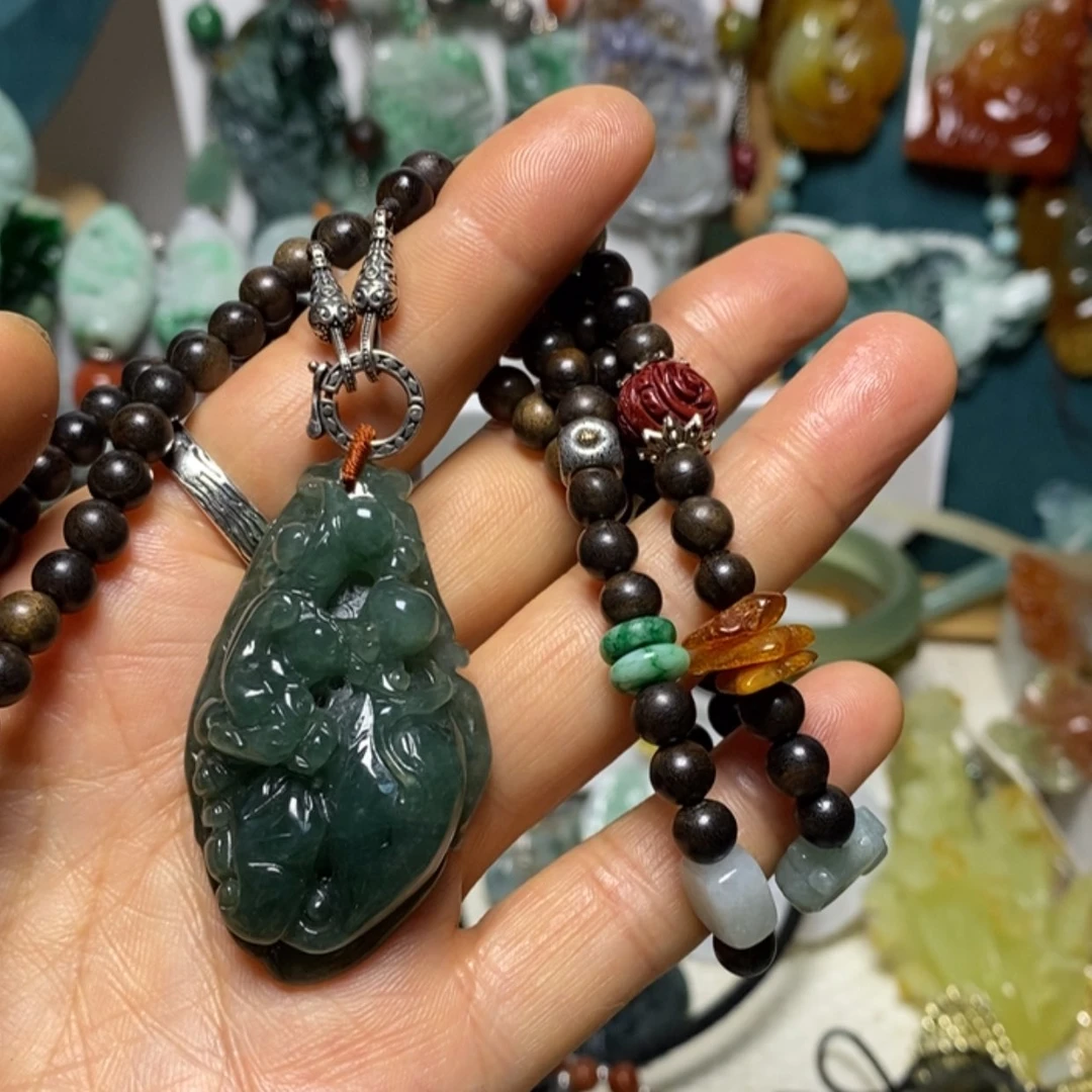【闪购商品】翡翠吊坠(赠链)未镶嵌