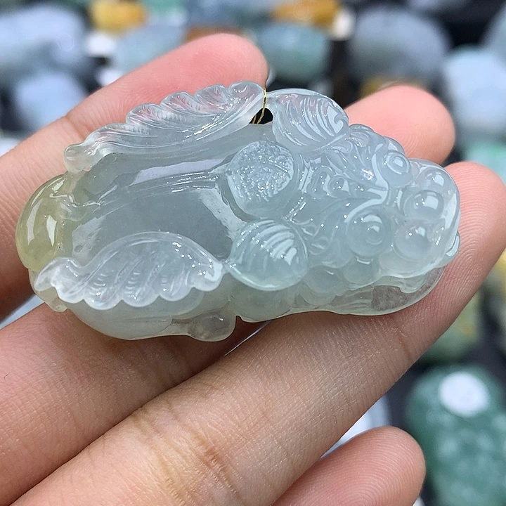 翡翠未镶嵌颈饰天然缅甸翡翠