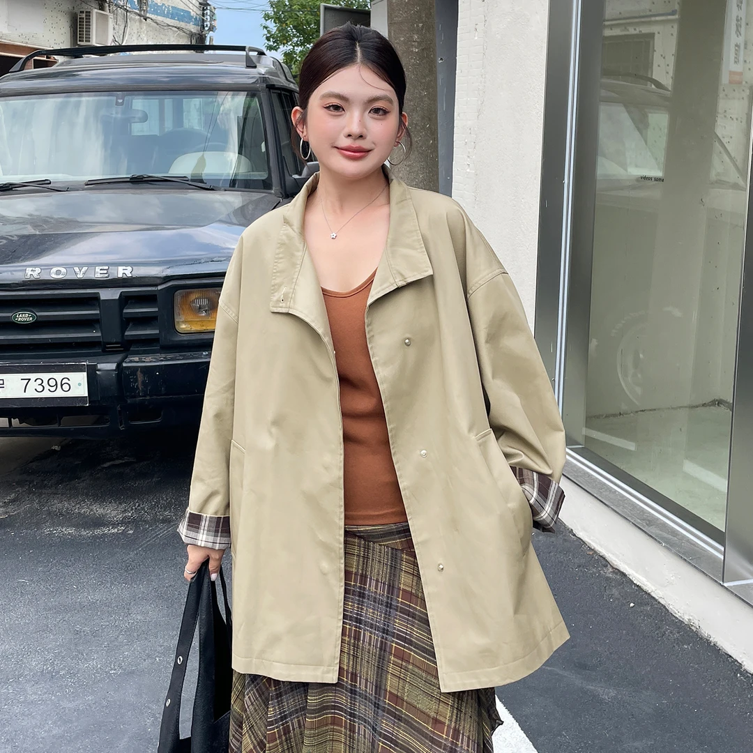 2025新款韩系早秋穿搭格子拼接中长款外套大码女装高级感气质风衣
