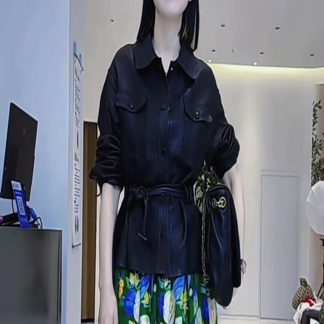 短款皮衣长袖修身型休闲漆皮百搭立领西装领翻领收腰