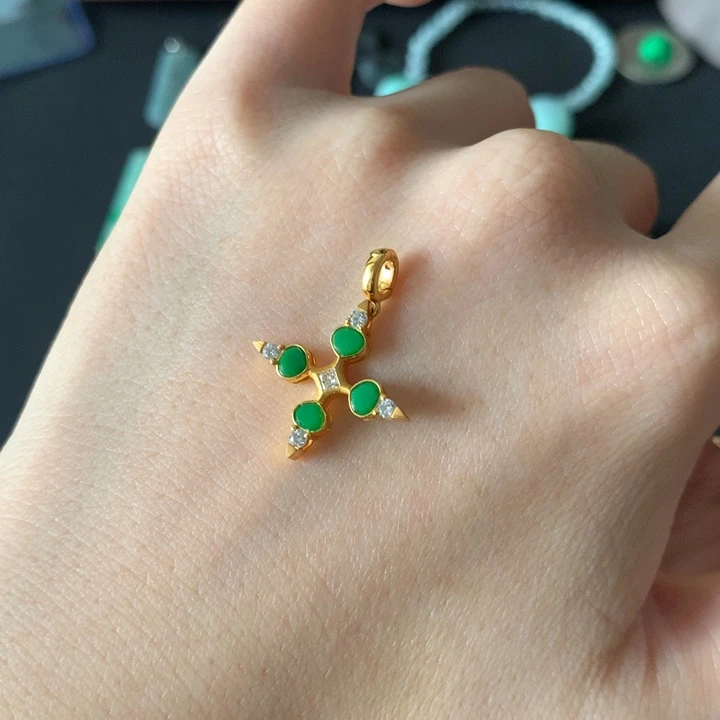 吊坠(不含链)18K金镶嵌翡翠