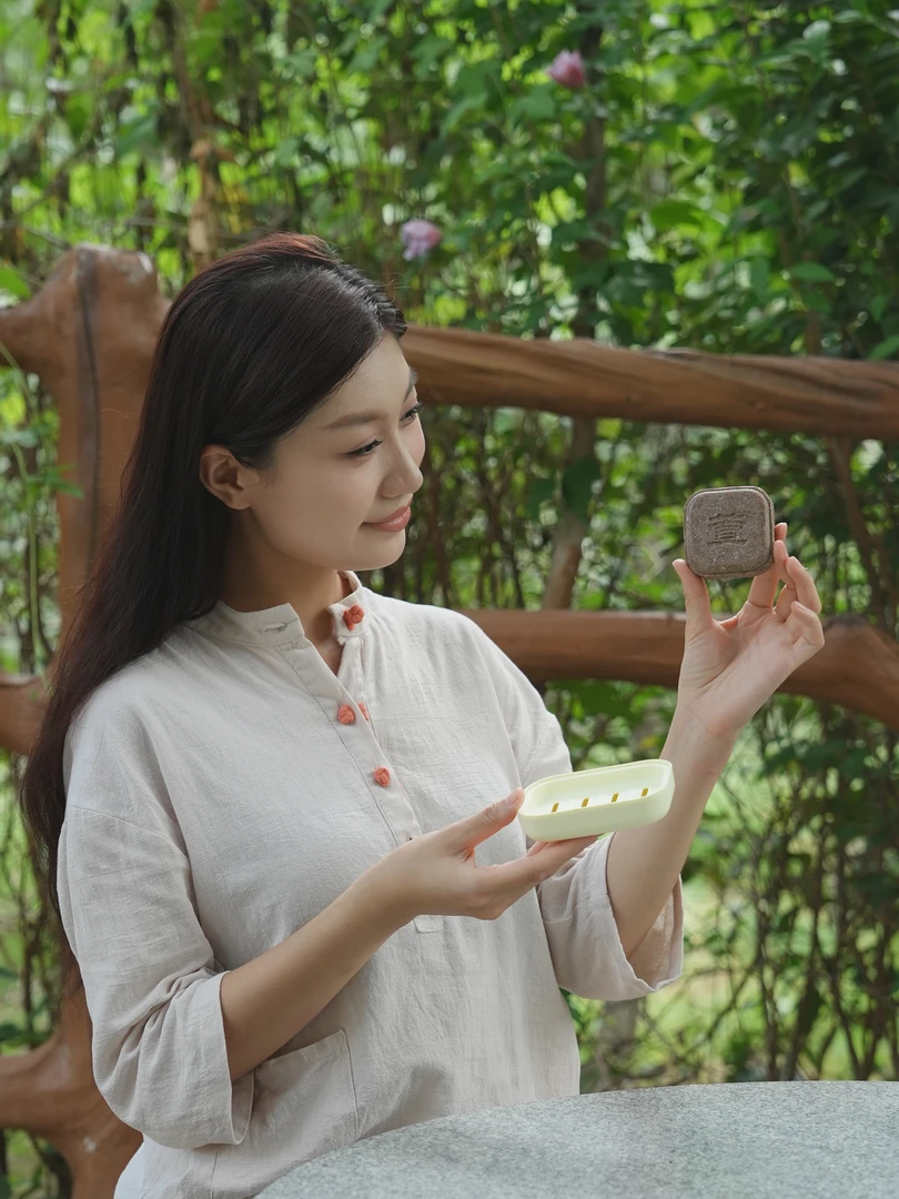 【植物萃取+养发护发】何首乌侧柏叶草本控油清洁洗发皂养发皂
