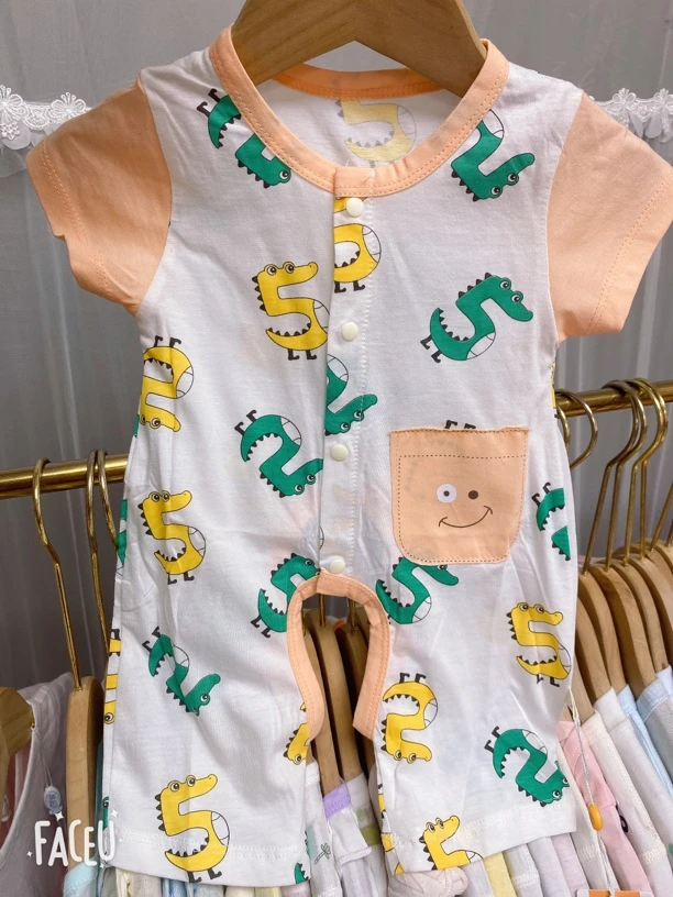 短爬通用哈衣宝宝码夏装连体开裆家居服卡通开裆宝宝断码集合福利