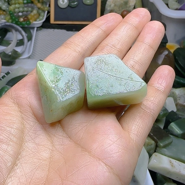 C***e和田玉（糖玉）未镶嵌珠宝半成品