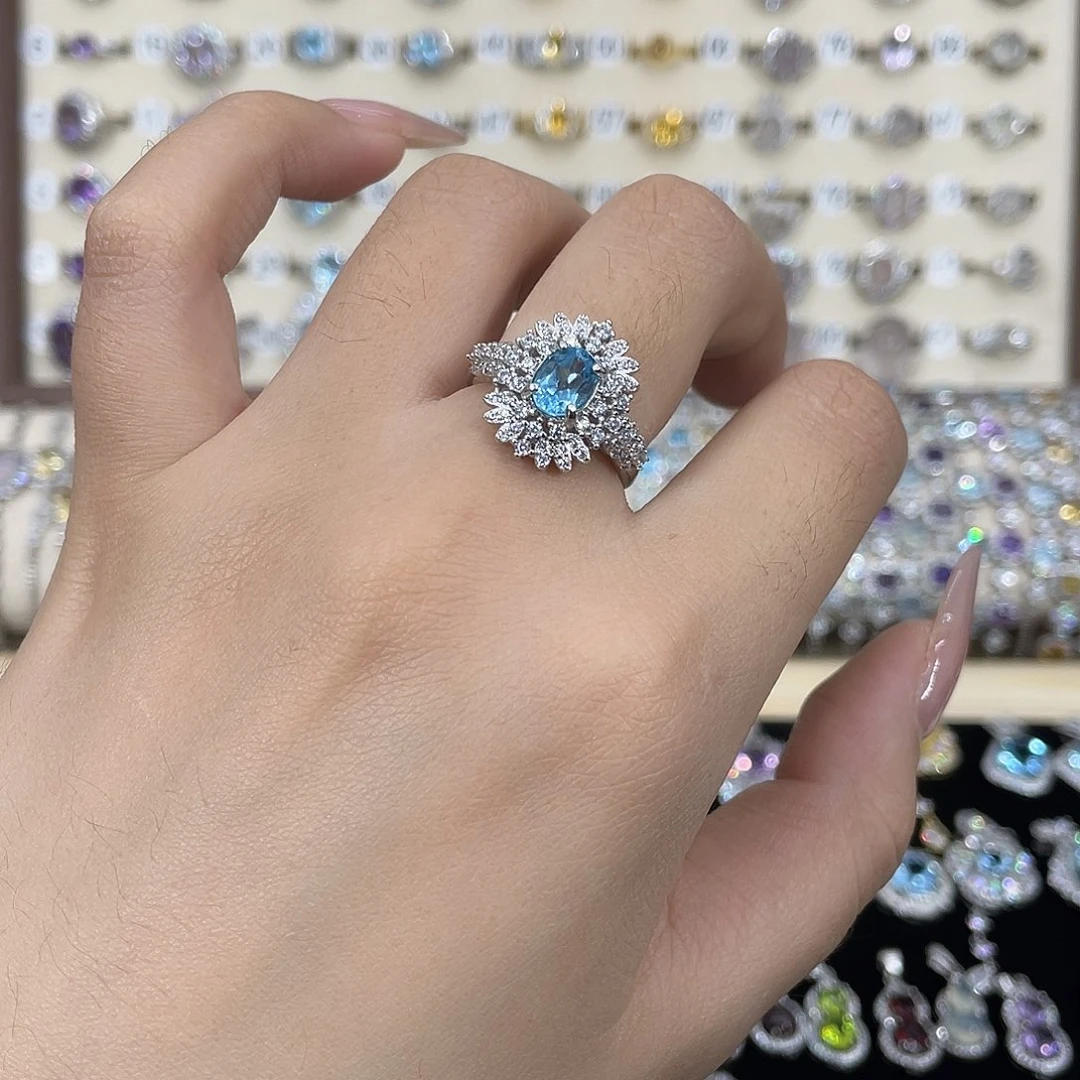 银S925镶嵌托帕石戒指