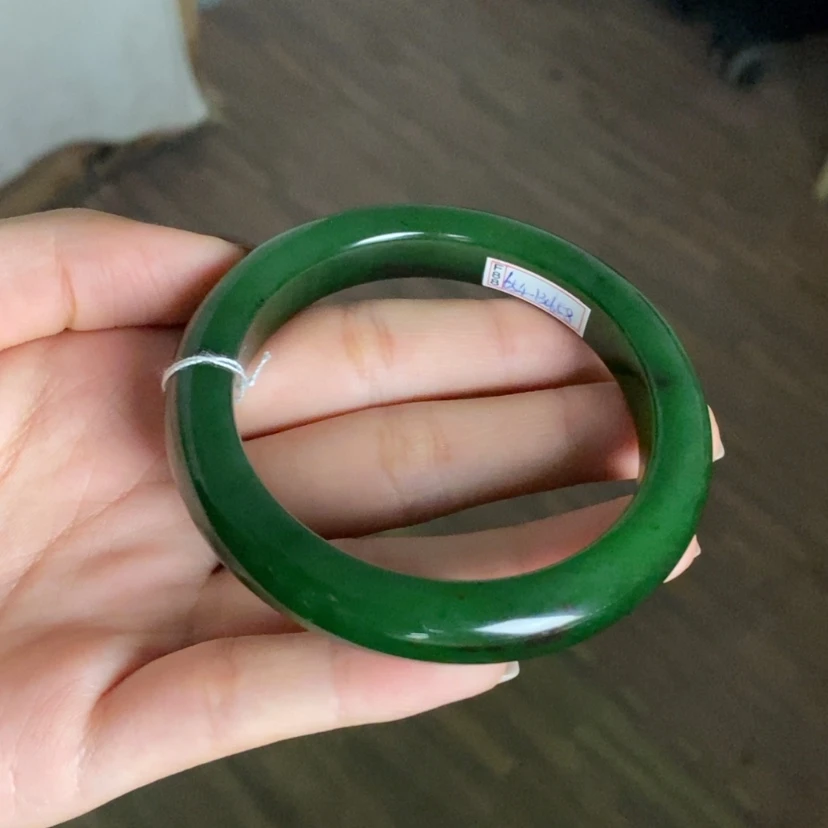 【闪购商品】未镶嵌手镯和田玉（碧玉）