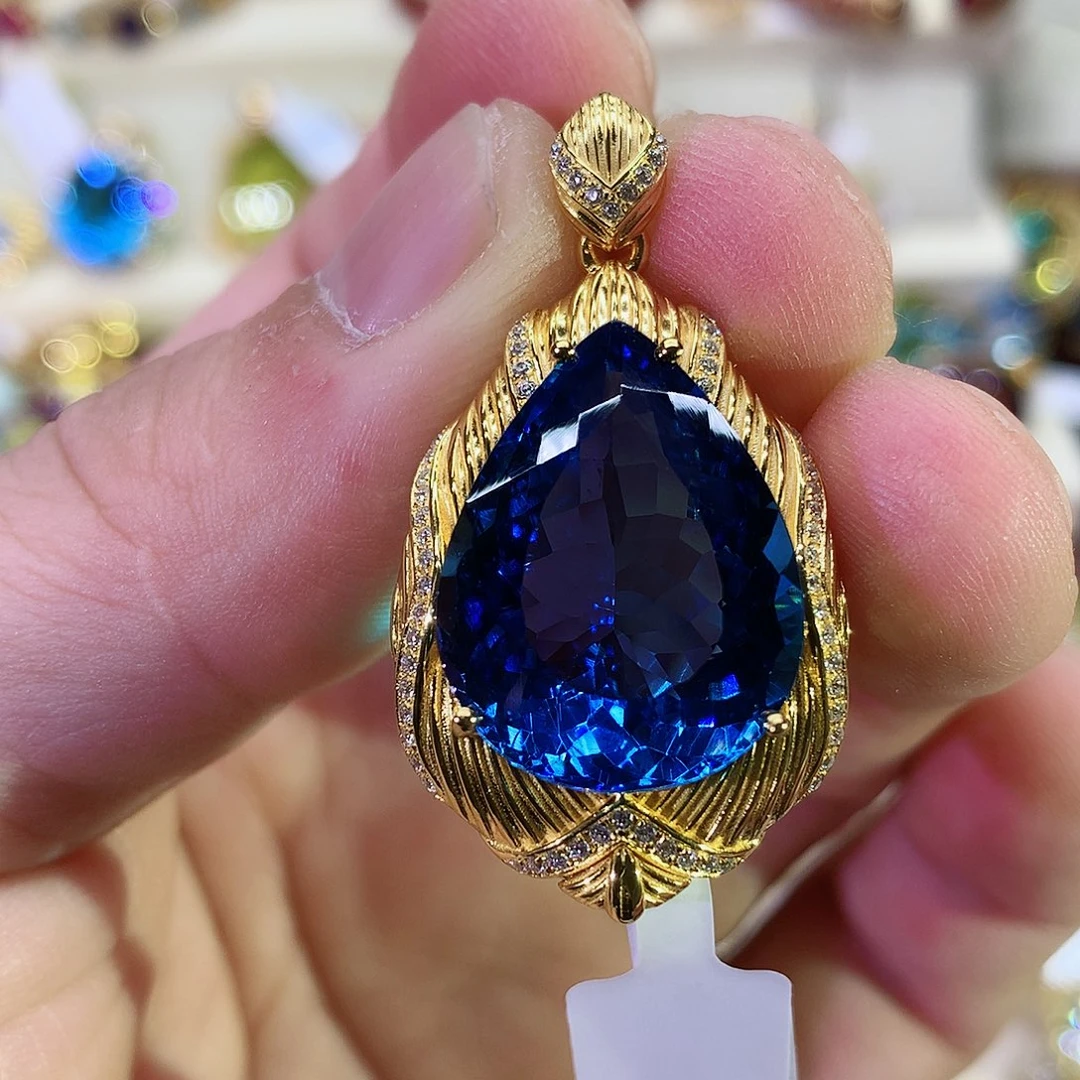 托帕石颈饰银S925镶嵌