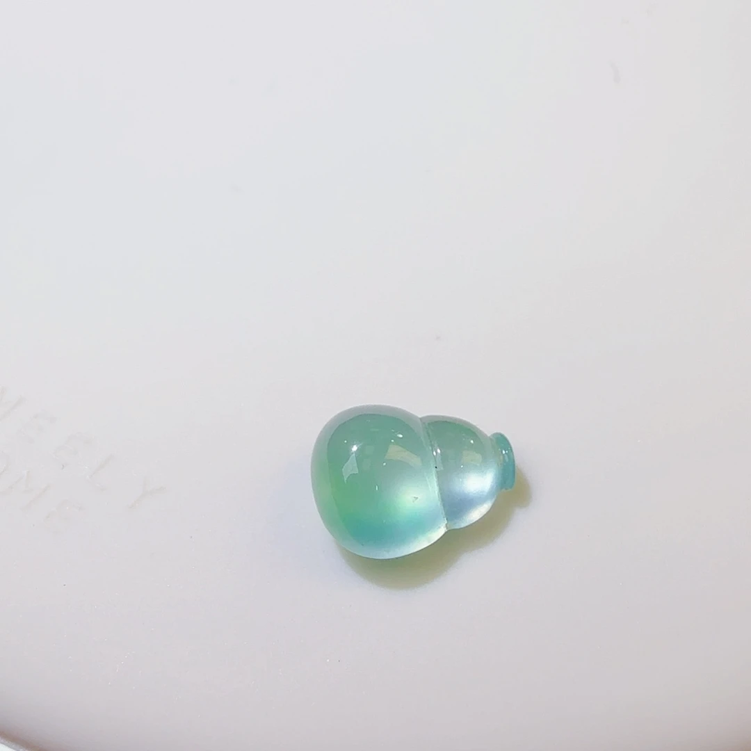 翡翠裸石高冰飘花豆子