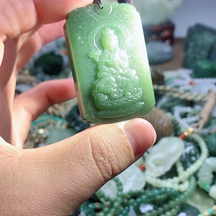 未镶嵌和田玉挂件