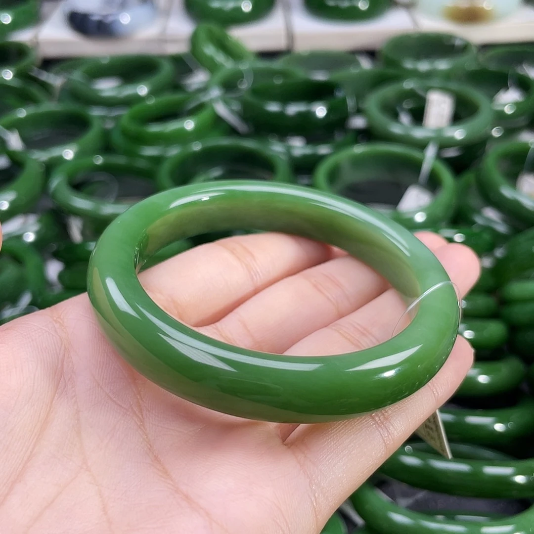 未镶嵌手镯和田玉（碧玉）