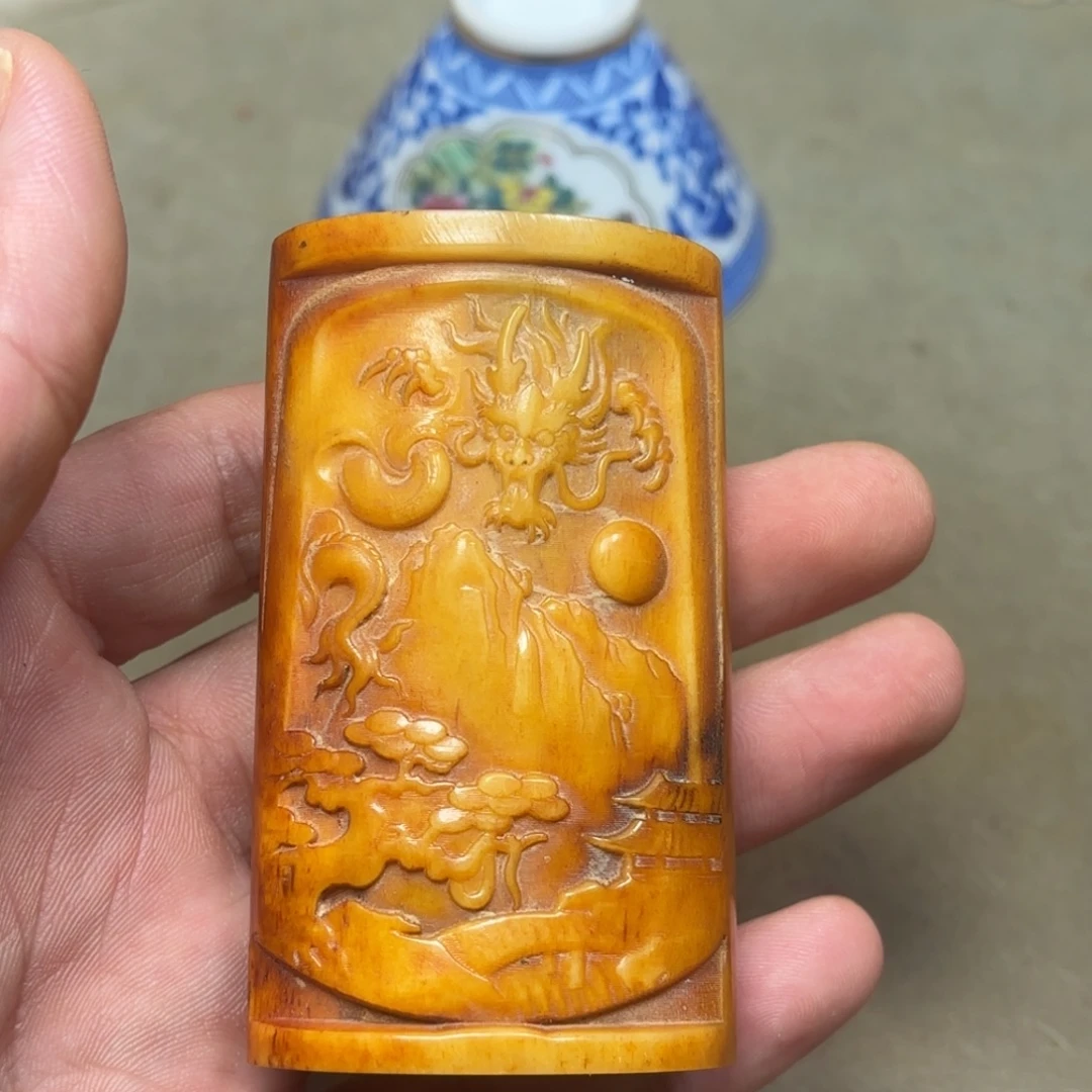 这个物件很老气啊