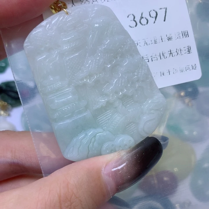 颈饰未镶嵌翡翠翡翠