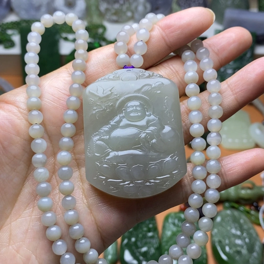 和田玉未镶嵌颈饰