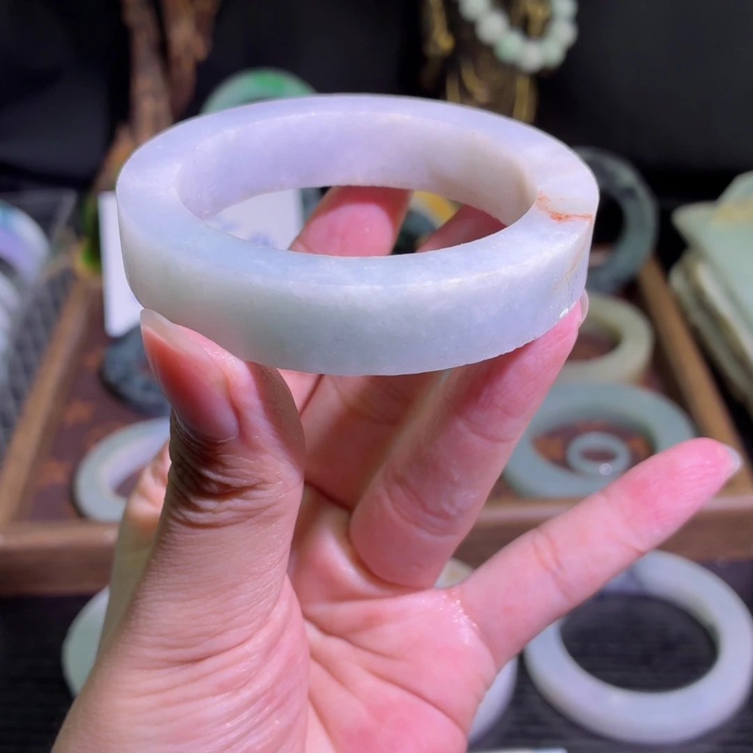 定制翡翠未镶嵌天然翡翠A货毛胚手镯