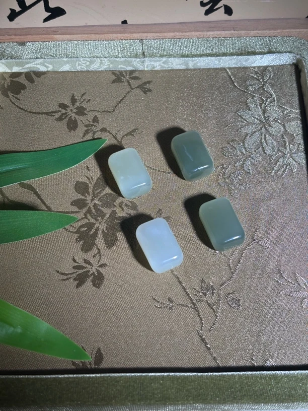 和田玉青海料小面包牌子