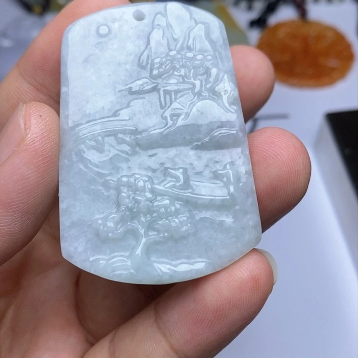 颈饰未镶嵌翡翠翡翠