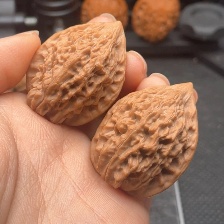 核桃手串/手链小****）野生小众33尺全品无修