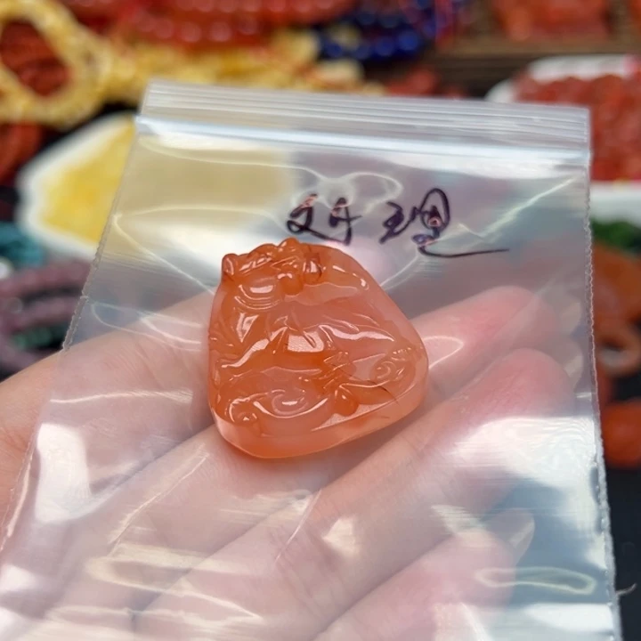 吊坠(不含链)未镶嵌南红玛瑙