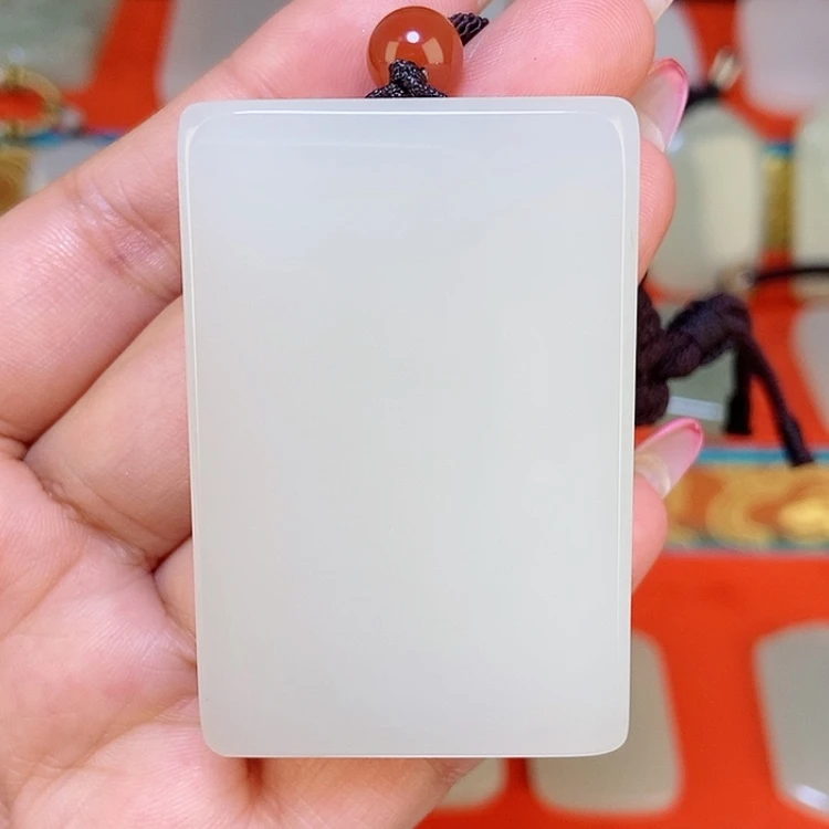 【闪购商品】颈饰未镶嵌和田玉