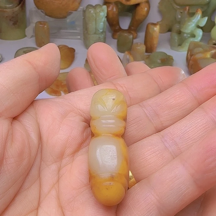 和田玉吊坠(不含链)未镶嵌