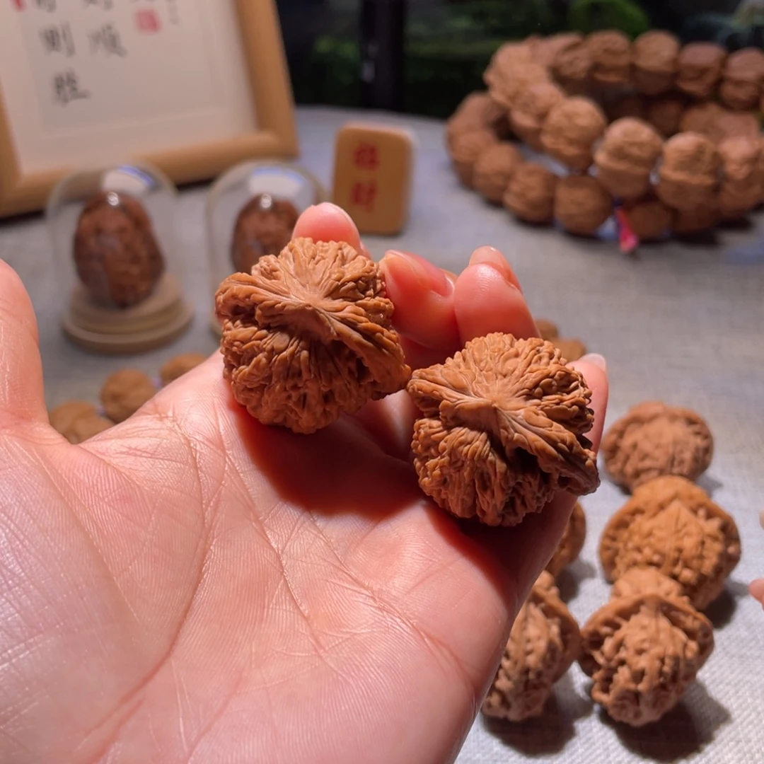 桃核把件舞*婷全品虎头