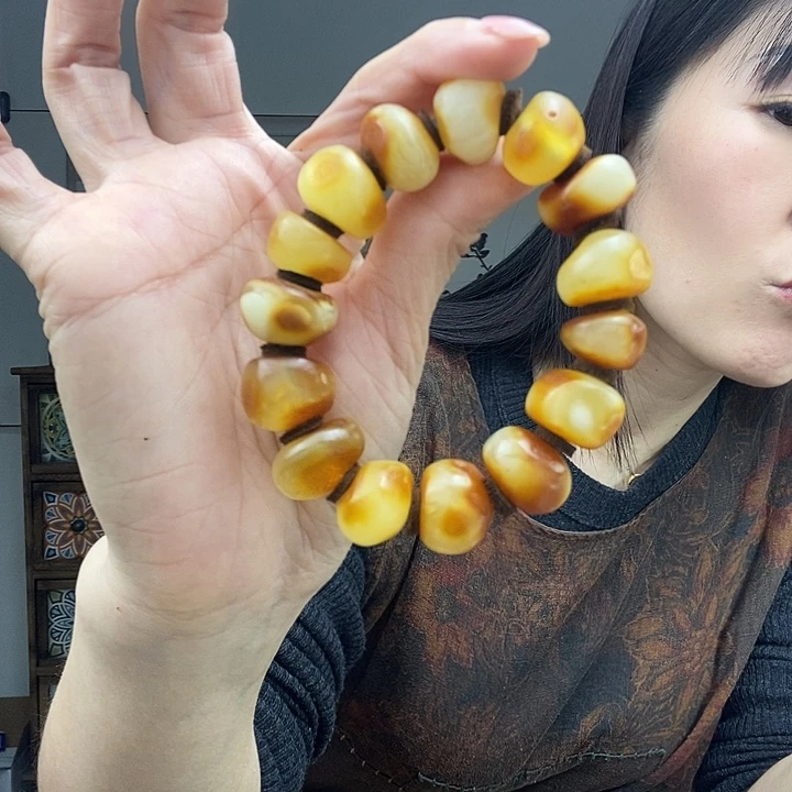 蜜蜡手串未镶嵌手串