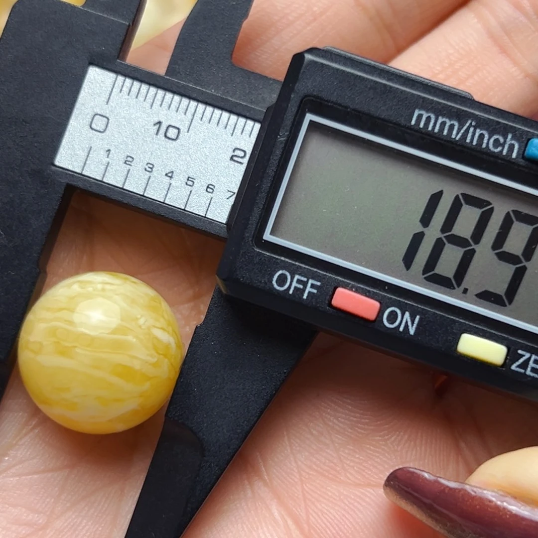 蜜蜡裸石未镶嵌18.9mm单珠