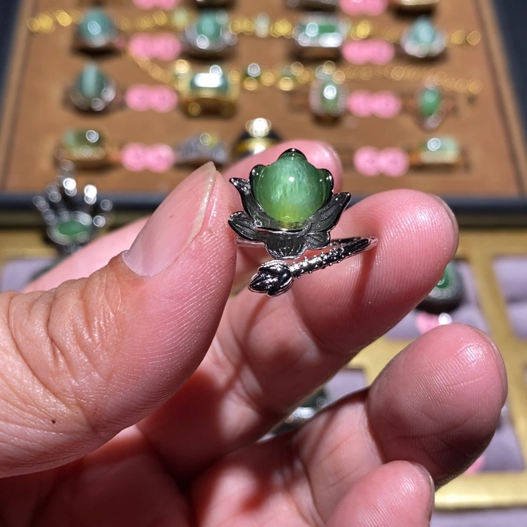 和田玉（碧玉）戒指未镶嵌