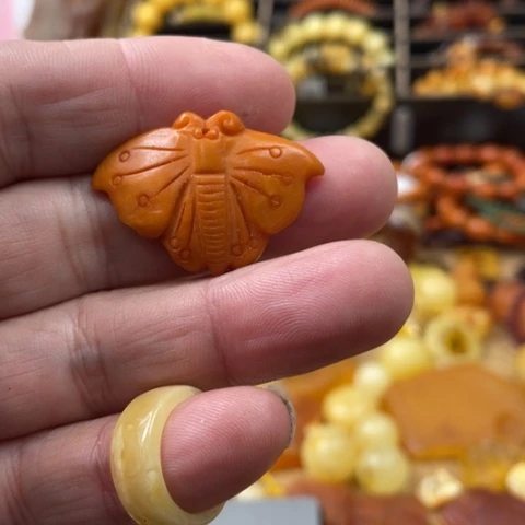 手链琥珀未镶嵌吊坠