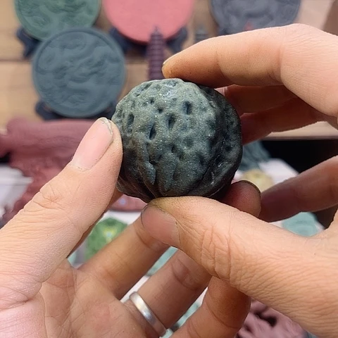泥塑蓝药师香方瑕疵款核桃福利价
