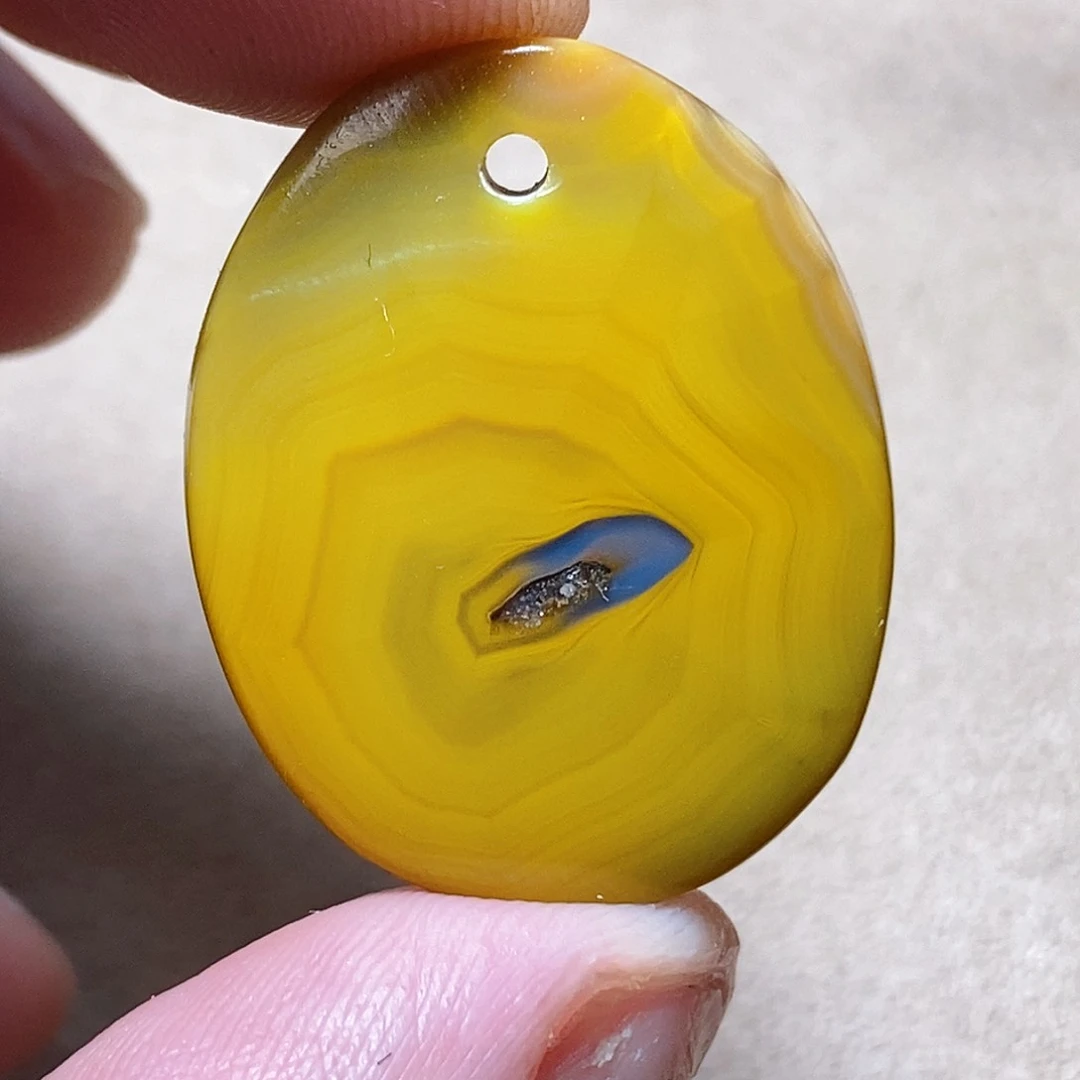 玛瑙/玉髓颈饰未镶嵌世****你