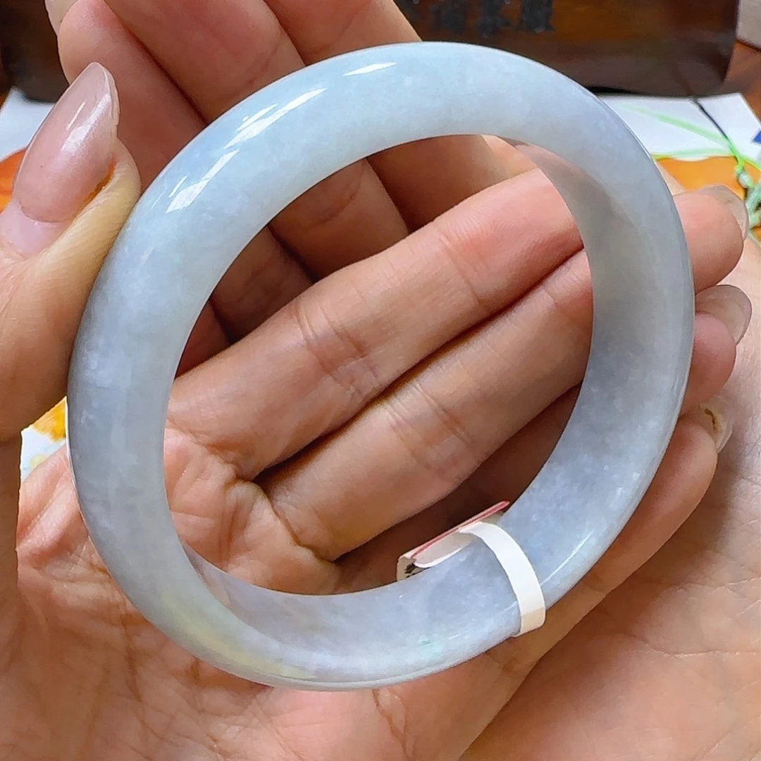 翡翠手镯未镶嵌翡翠240