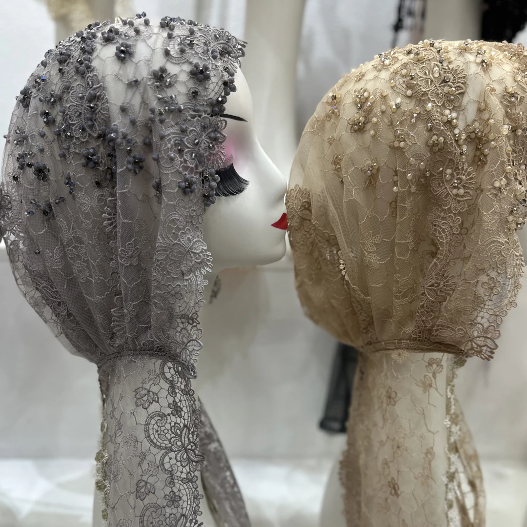 刺绣花系列披肩款纱巾