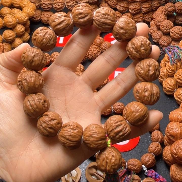 文玩核桃吊坠Z*g树王