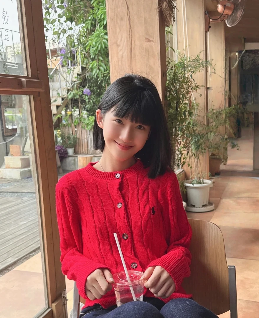 【原单撤柜】小马刺绣魔都千金老钱风纽扣款开衫❤