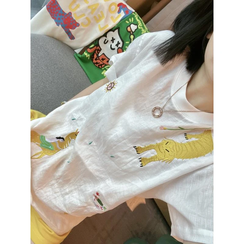 【哝哝服饰】2024莫奈花园风亚麻刺绣圆领短袖T恤上衣202-0199995