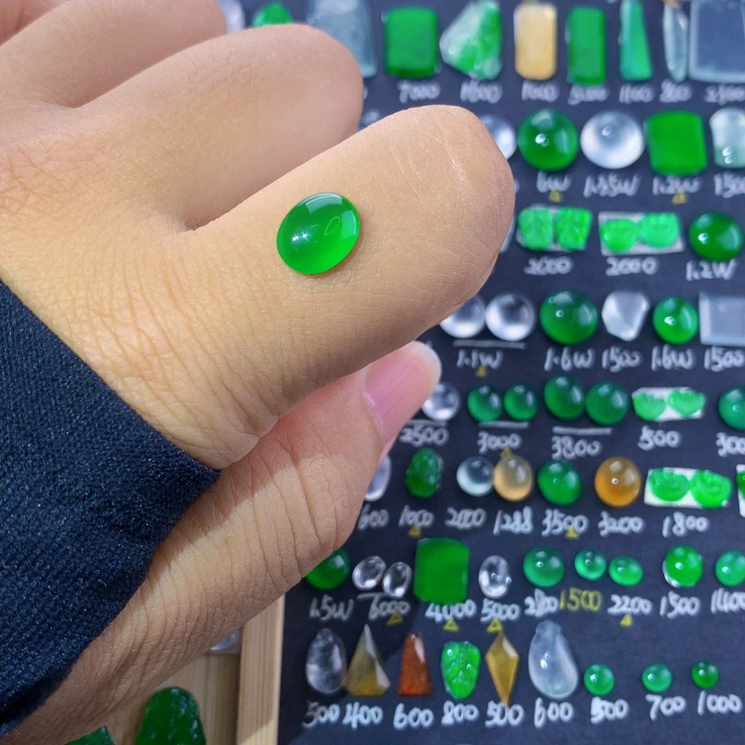 翡翠裸石天然翡翠玉石绿蛋