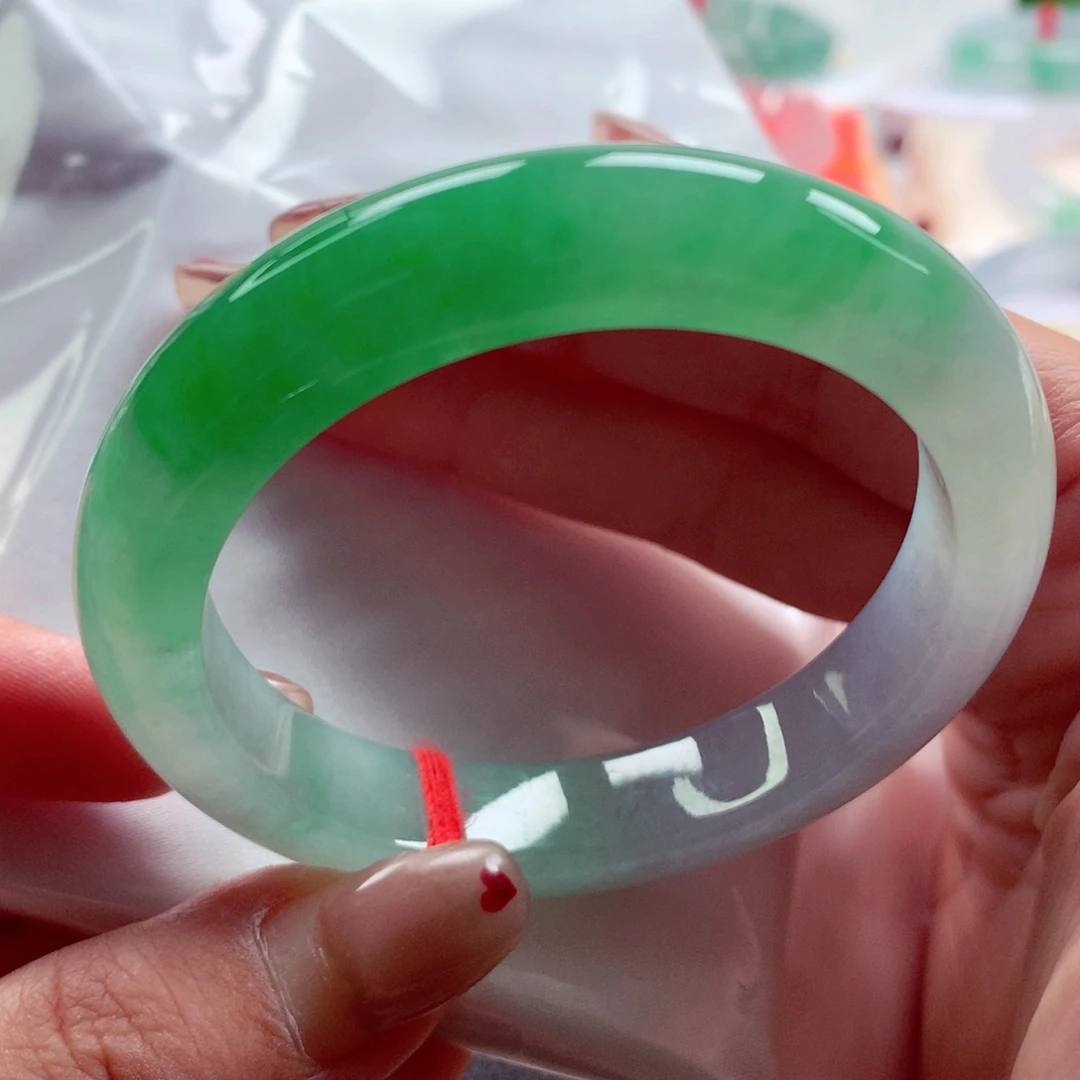 翡翠手镯未镶嵌师妹正阳绿色标（14号）