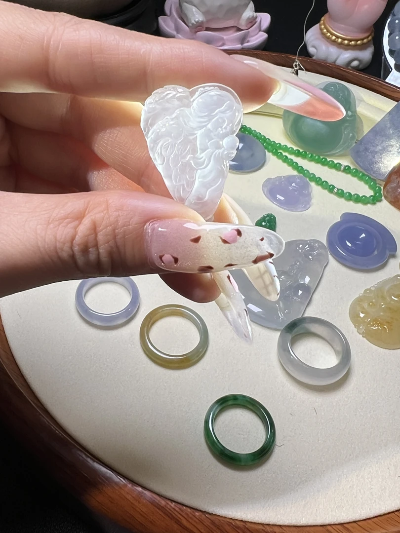 A货花仙子天然翡翠