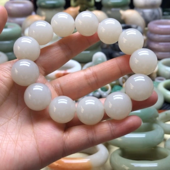 石英质玉手镯未镶嵌天***好