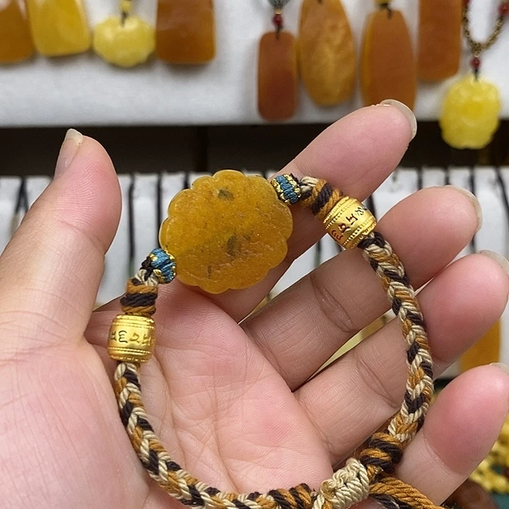蜜蜡未镶嵌珠宝奇石手牌
