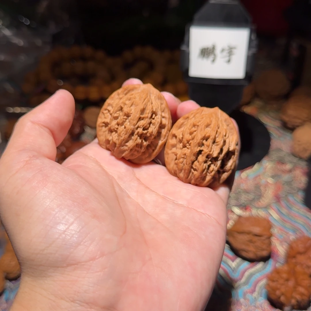 核桃把件麦穗虎头文玩核桃