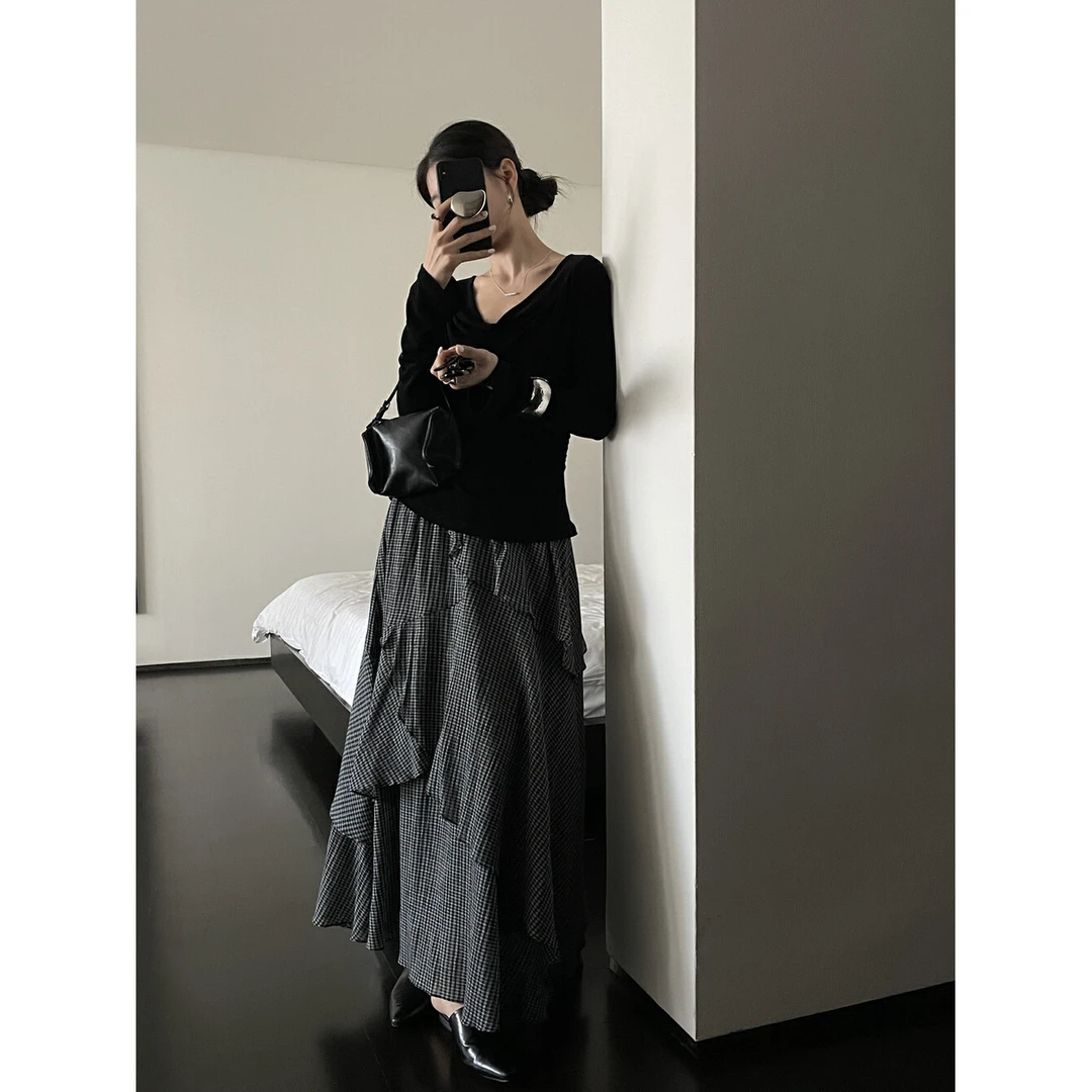 2025夏季新款时尚百搭松紧腰不规则格子花瓣显瘦百搭a字半身裙女