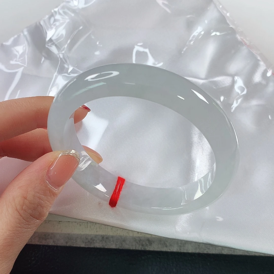 翡翠手镯未镶嵌 正圈①③③