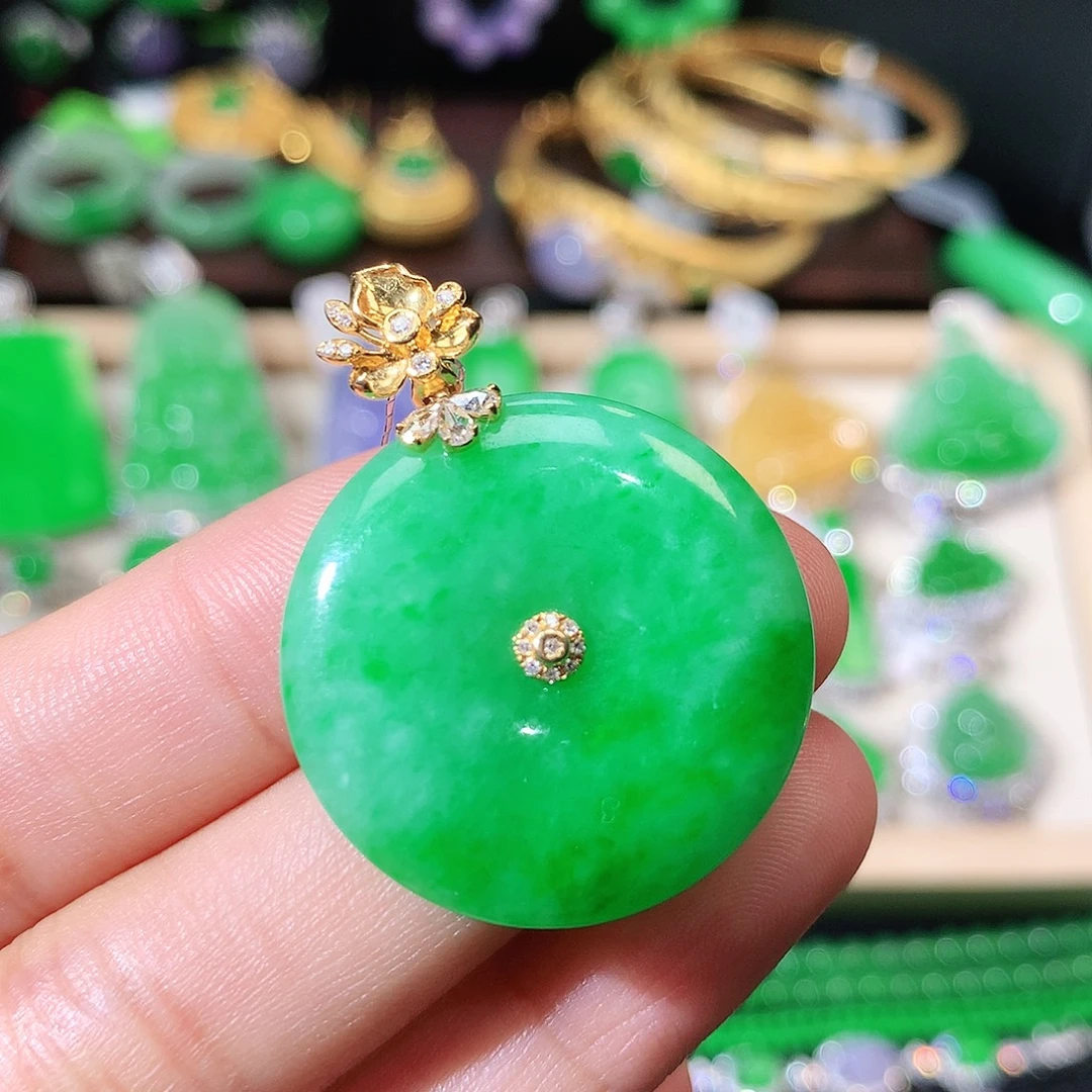 翡翠18K金镶嵌吊坠(不含链)