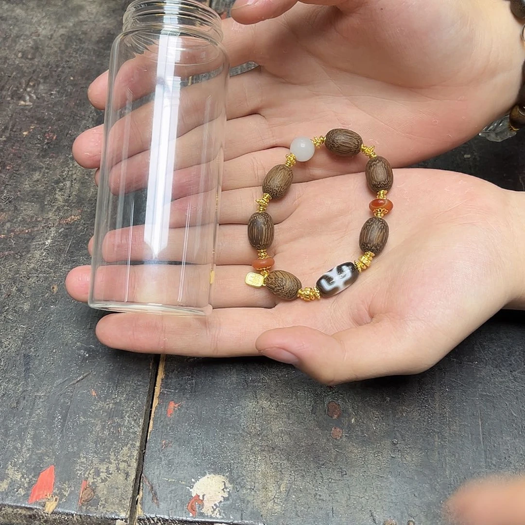 大叶紫檀（黑酸枝木类）