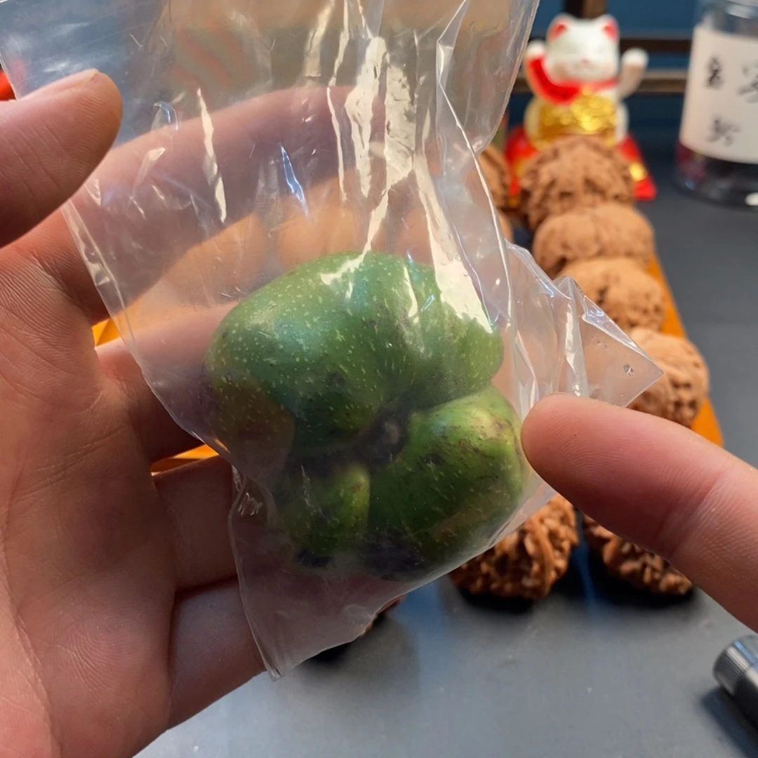 文玩核桃精品对青皮保配对