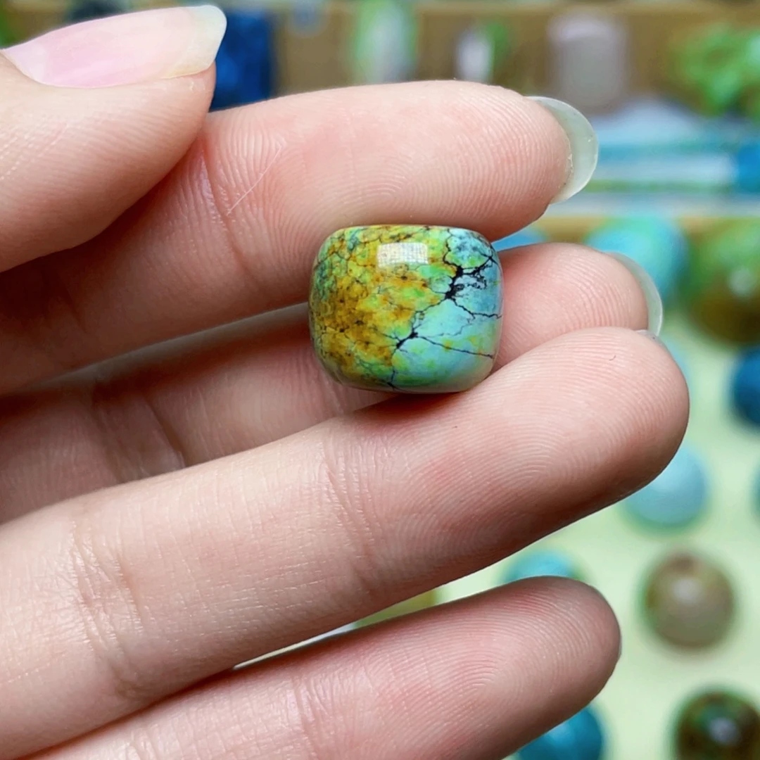 绿松石未镶嵌绿松石