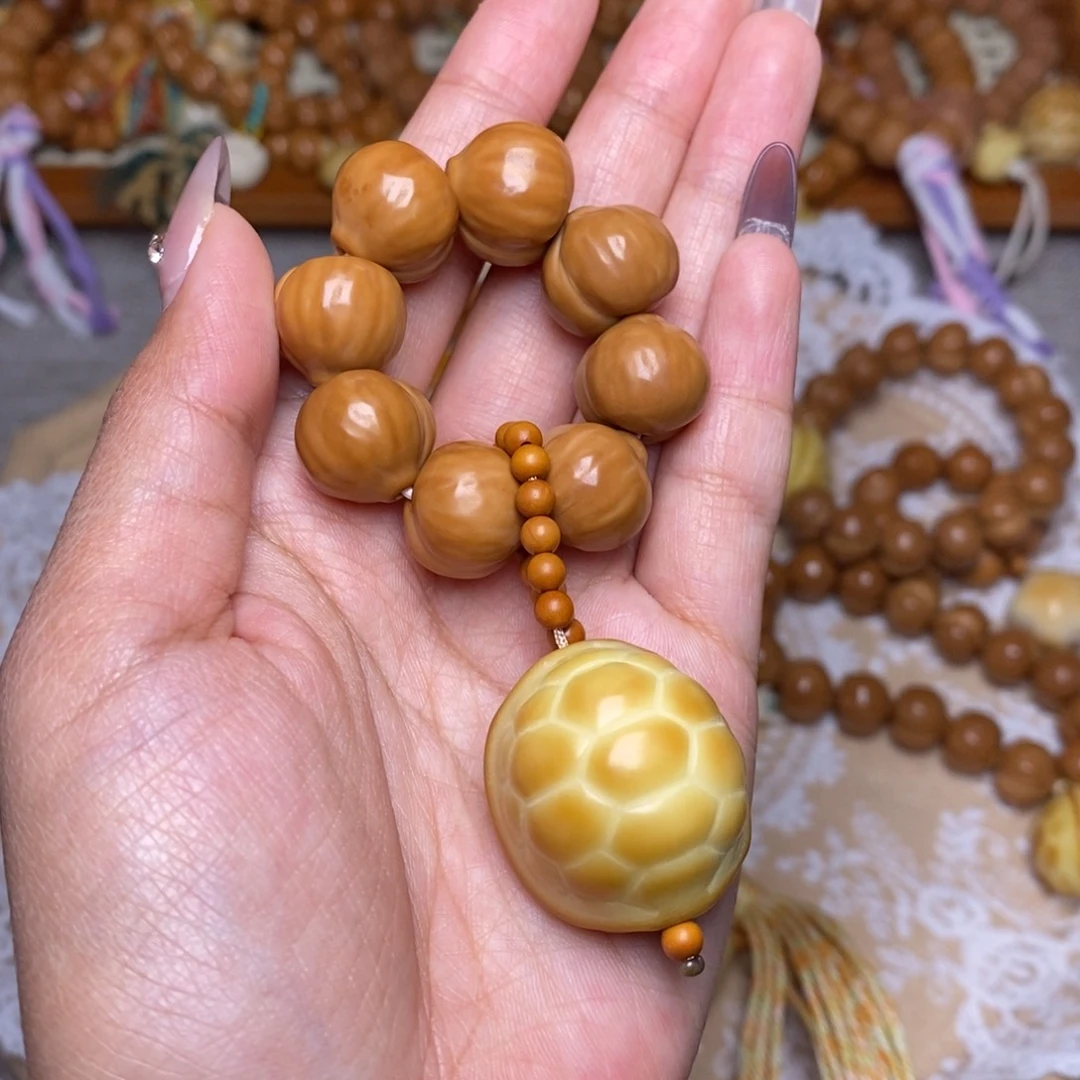吊坠猴头核桃全品屁桃➕富甲手捻